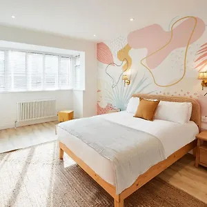  Hotel Host & Stay - The Beach House @ Scarborough United Kingdom