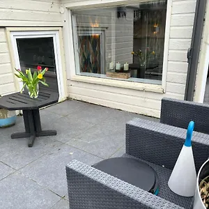  Bed & Breakfast Luxury On Robs Houseboat Special For Couples Netherlands