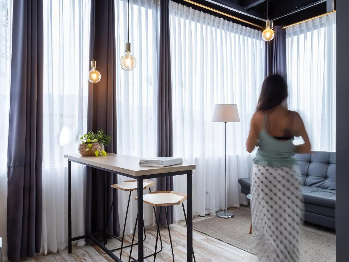 Lexum By Bernalo Hotels Medellin 4*,