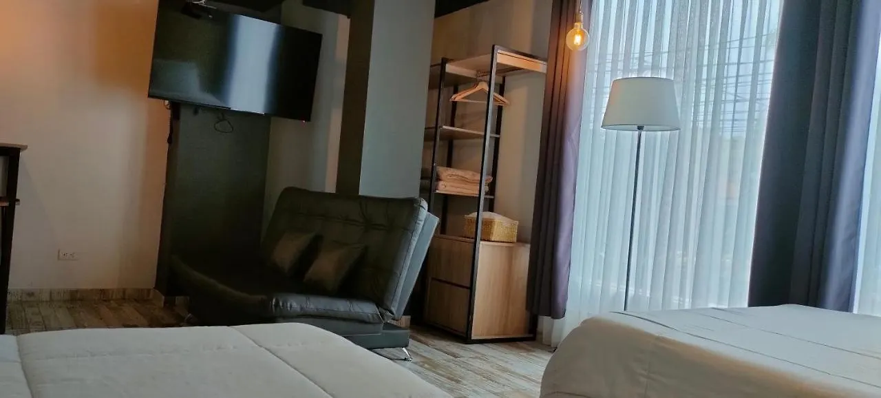 Lexum By Bernalo Hotels Medellin 4*,