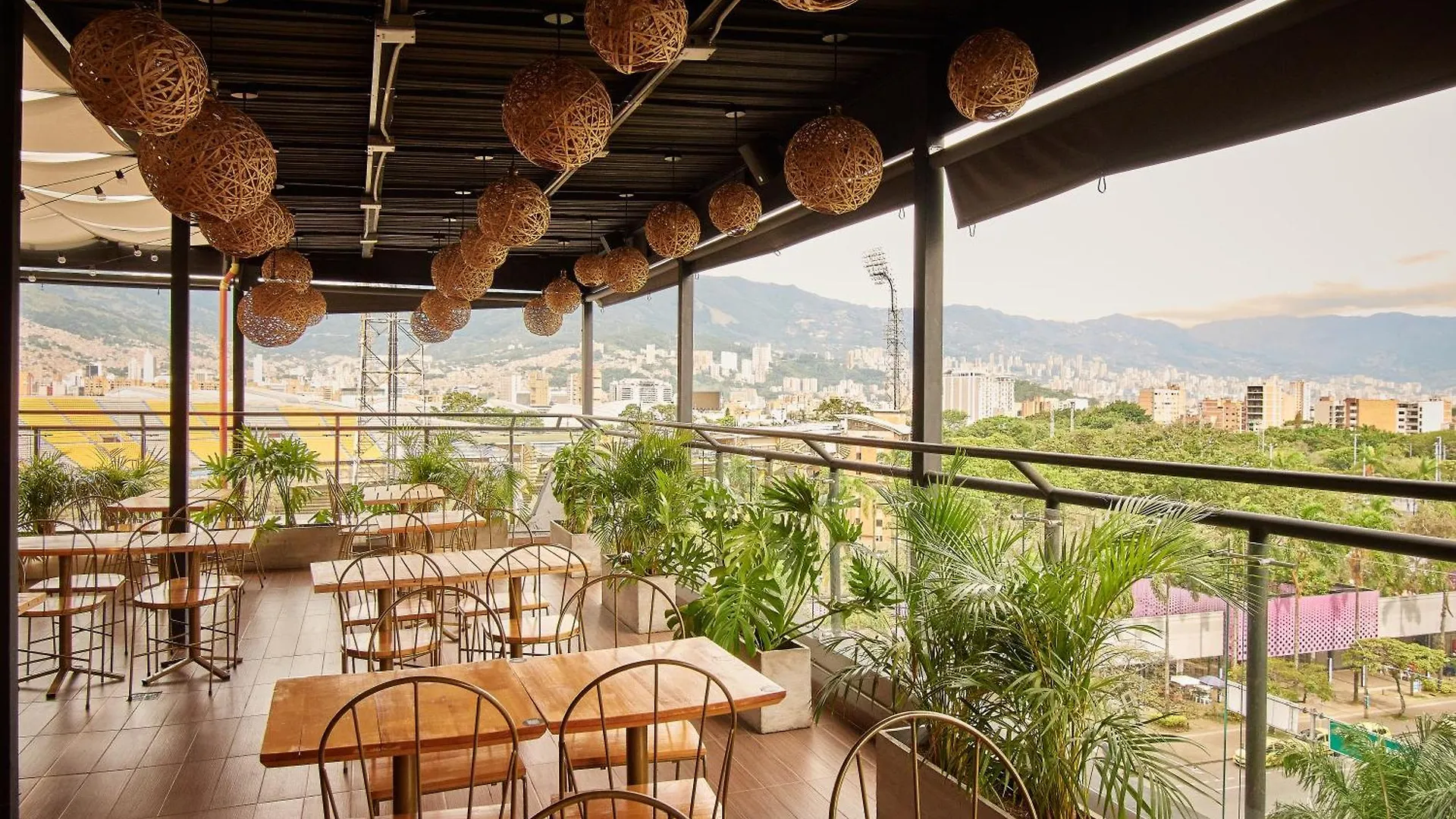 Lexum By Bernalo Hotels Medellin Colombia